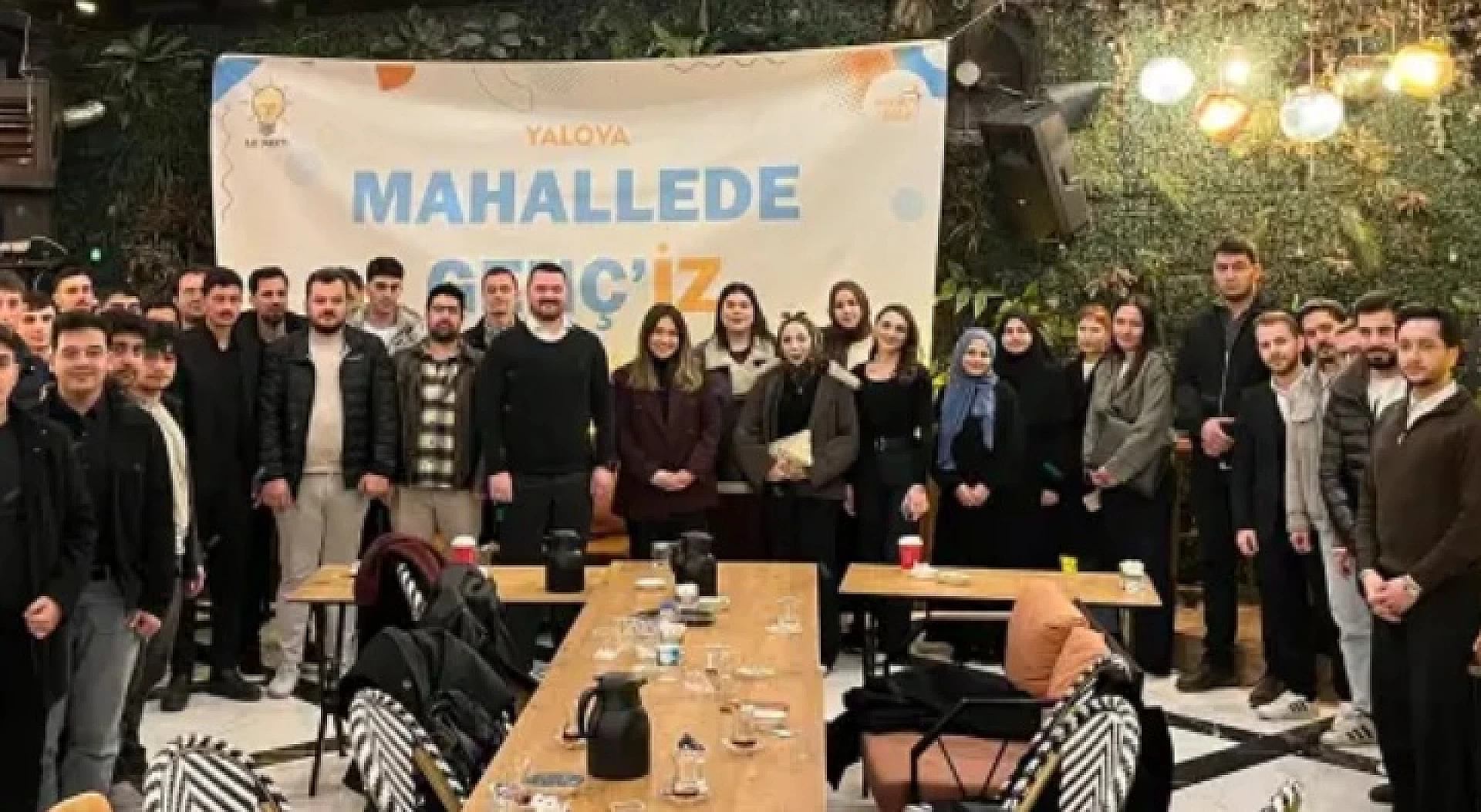 Ak Gençlik Buluştu